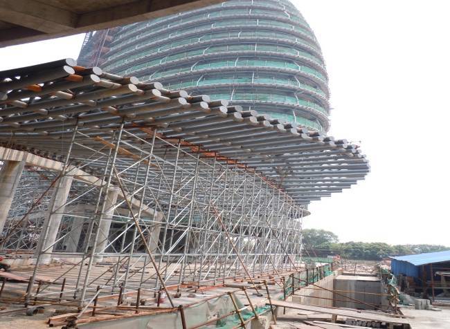 建筑工人在使用蘇州建筑腳手架的時(shí)候設(shè)置要求有哪些？